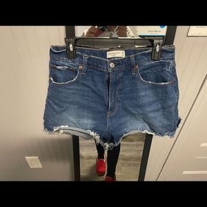 Abercrombie cut off shorts size 29